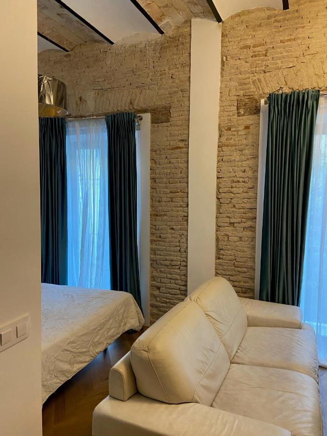 Appartamento Casa Eneko Siviglia Esterno foto